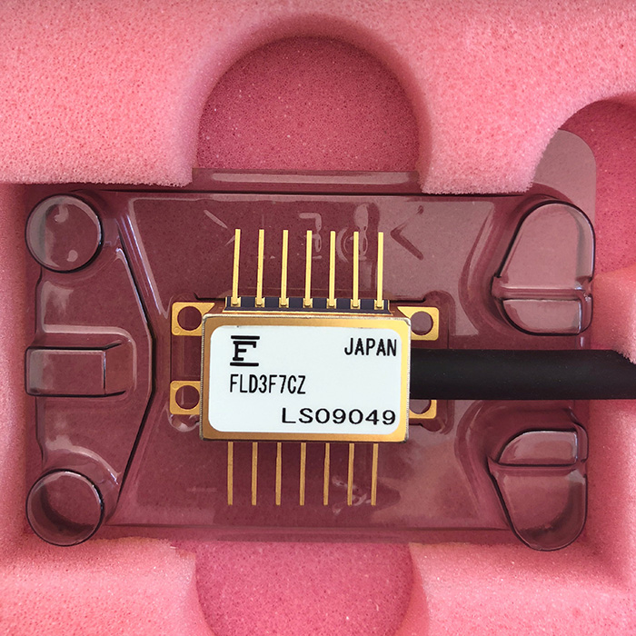 Fujitsu DFB Laser Butterfly Type Module 1310nm 20mW Fiber Fuente láser FLD3F7CZ - Haga click en la imagen para cerrar